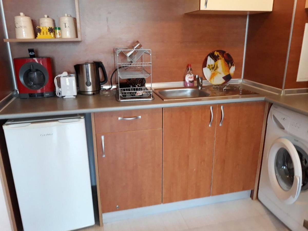 Apartament Grand Kamelia Apartment Pantai Sunny Luaran gambar