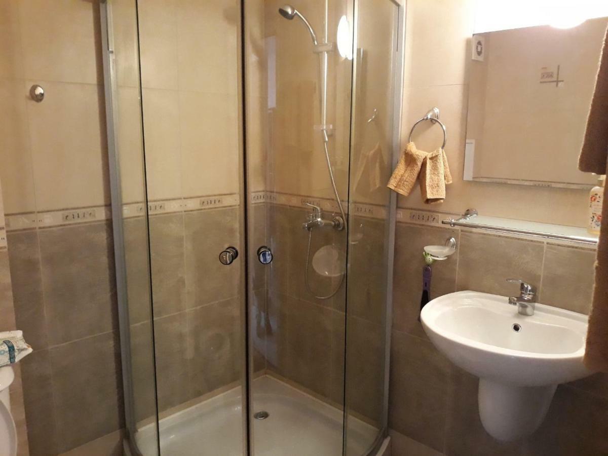 Apartament Grand Kamelia Apartment Pantai Sunny Luaran gambar